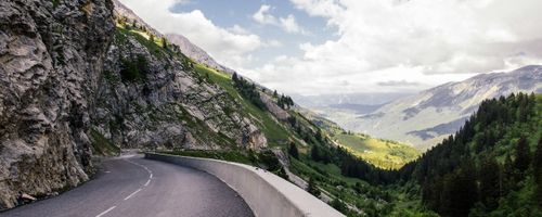 What would happen if you try to keep your site online without helping your customers online?