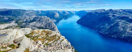 Most common troubles people face when they need to figure out their financial solutions